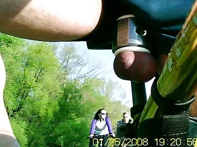 Breaking The New Girl In video (Kerry)