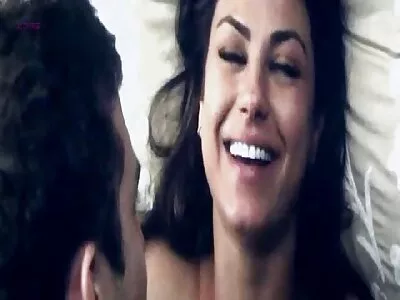 Tennisbollar Deep video (Xander Corvus, Gina Valentina)