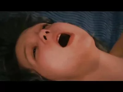 Santa's Cumming To Town -video (Kira Perez)