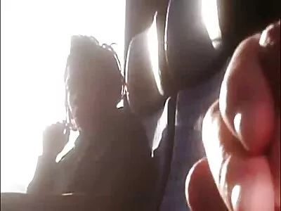 Big Butt Brunette Creams On The Dick medan man blir dundrad! video (Kendall Karson)